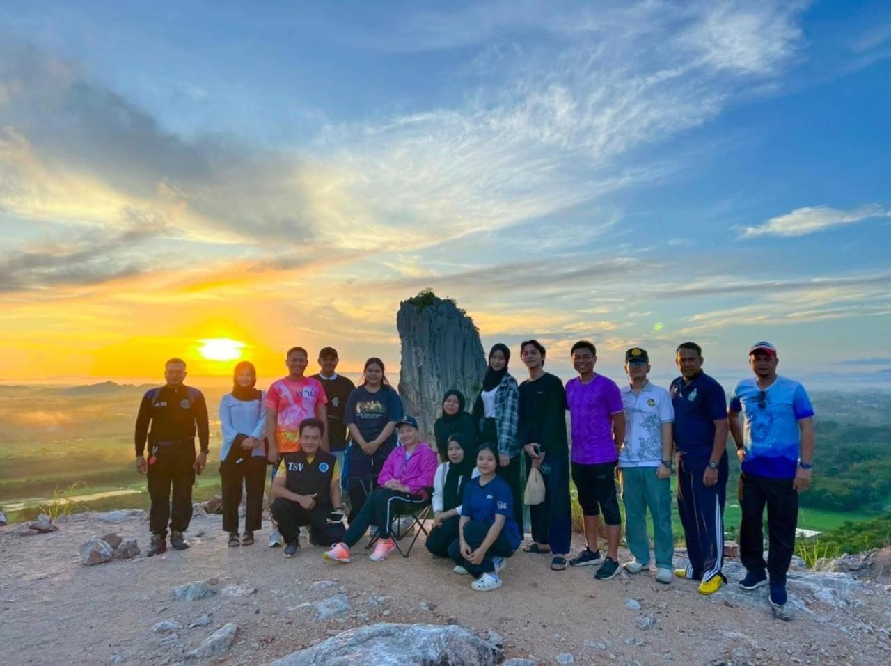 โฮมสเตย์บ้านนายสิงโตเขาคูหา Ban Khu Ha Nai Kültér fotó