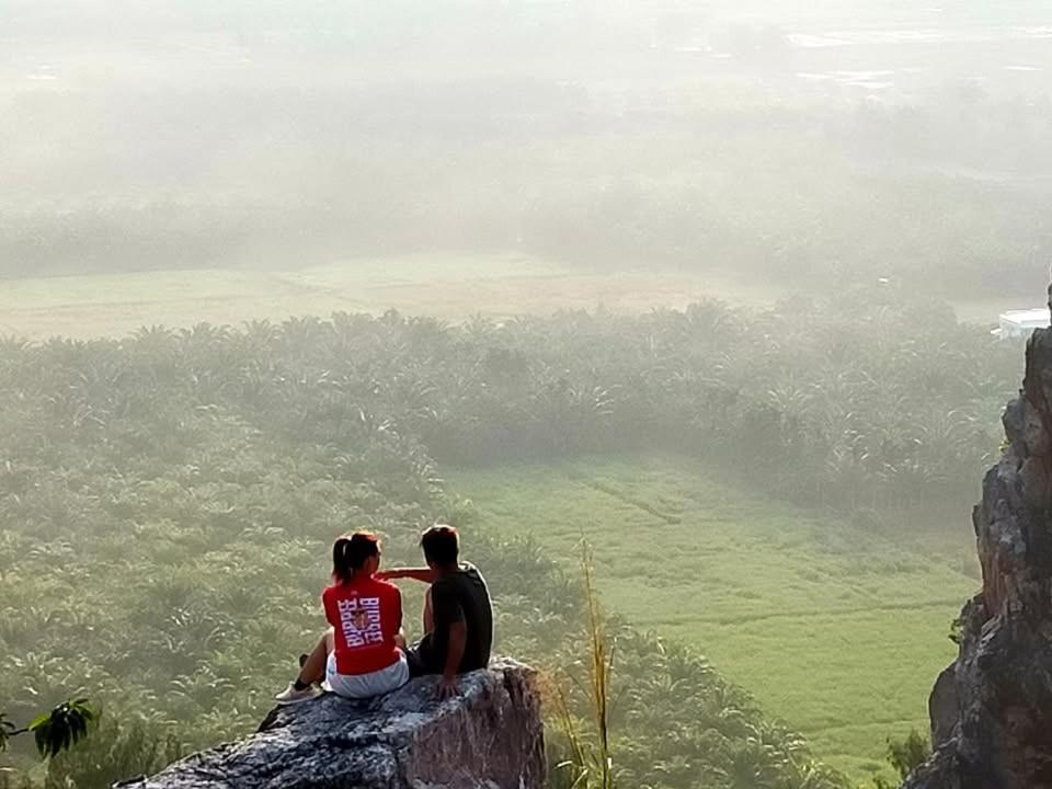 โฮมสเตย์บ้านนายสิงโตเขาคูหา Ban Khu Ha Nai Kültér fotó